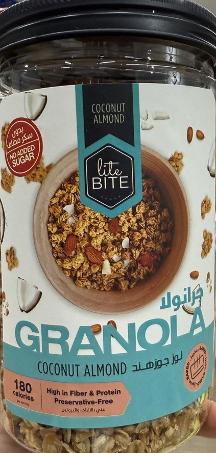 جرانولا lite bite مع جوز الهند واللوز خالية من السكر وزنها 340 غم