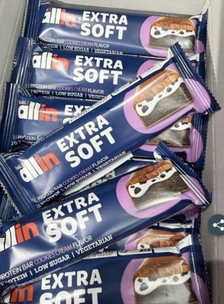 بروتين بار Allin Extra Soft بنكهة كريمة البسكويت (Cookies Cream) اوريو بدون سكر وزنها 55غرام