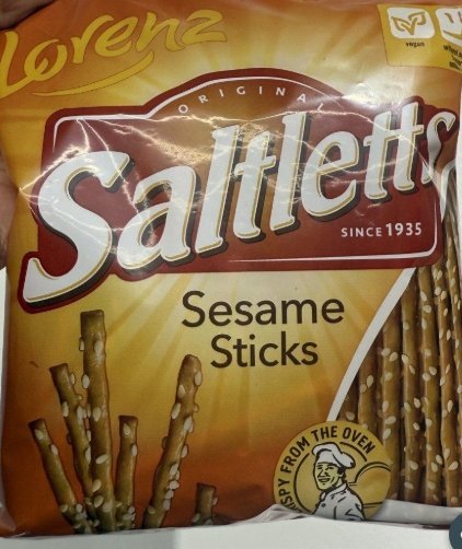 بيجلة لورنس ألماني مع السمسم ع شكل عيدان sticks وزنه 125 غرام